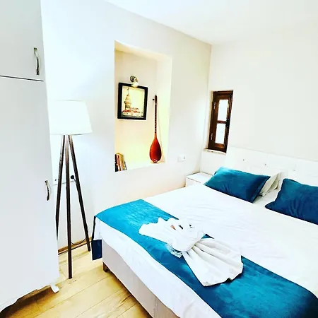 Ariya Yildiz 2 מלון